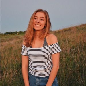 Meet your Posher, Alayna